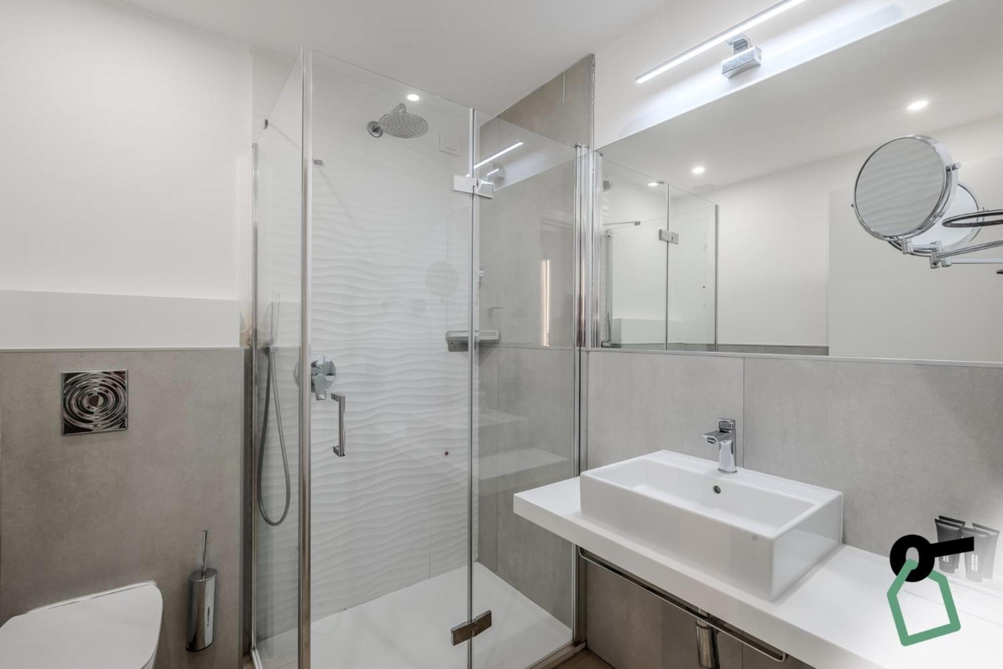 Hotiday Room Collection - Tirrenia Buitenkant foto