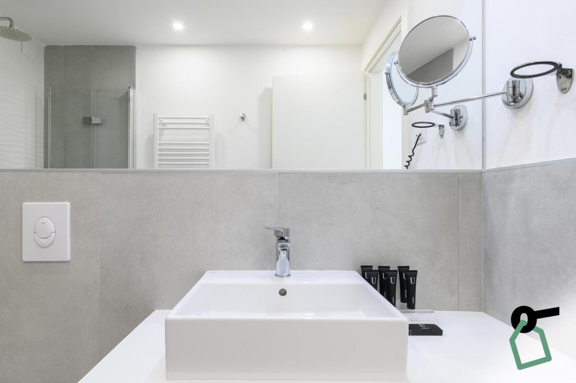 Hotiday Room Collection - Tirrenia Buitenkant foto